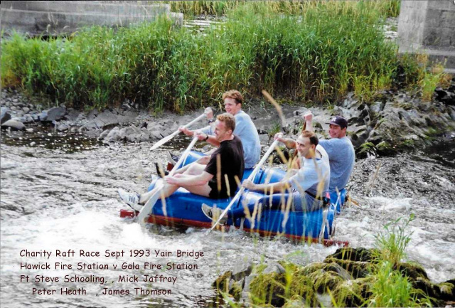 Raft Race - Hawick v Gala Fire Stations 1993